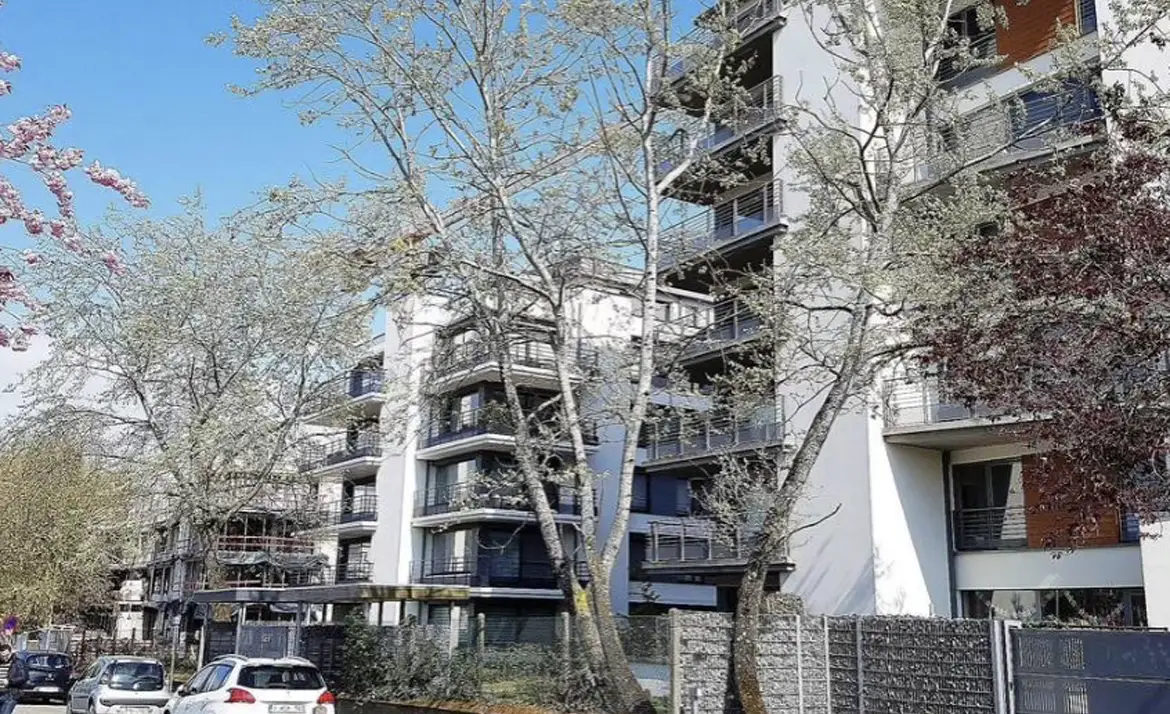 vente a la pièce d'appartement clos des musiciens à anderlecht