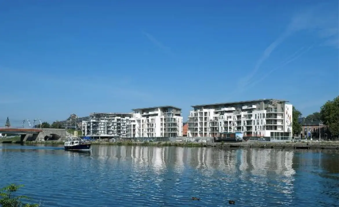 vente appartement restaurant et commerces à Namur